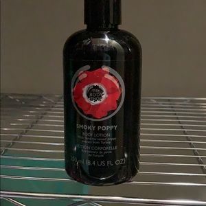 The Body Shop Smoky Poppy lotion